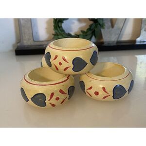 Vintage 70s Hand Painted Wood Napkin Rings W Blue Hearts Motif Set‎ 4 Farmhouse